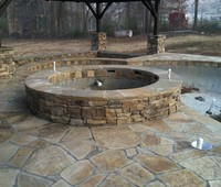 Outdoor Fireplaces & Firepits