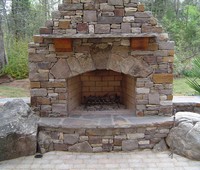 Outdoor Fireplaces & Firepits