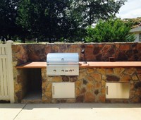 Outdoor Kitchens