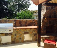 Outdoor Kitchens